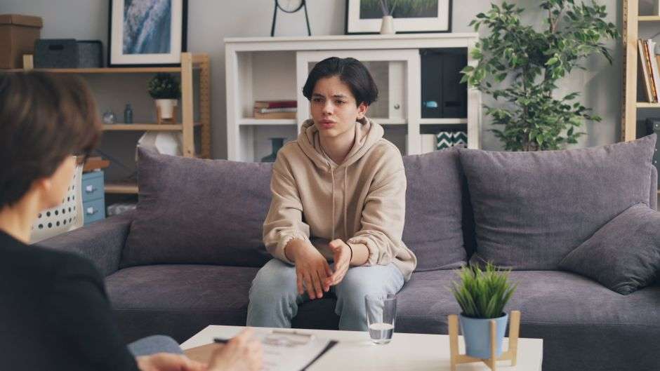 How to Talk to Your Child or Teen About Starting Counselling